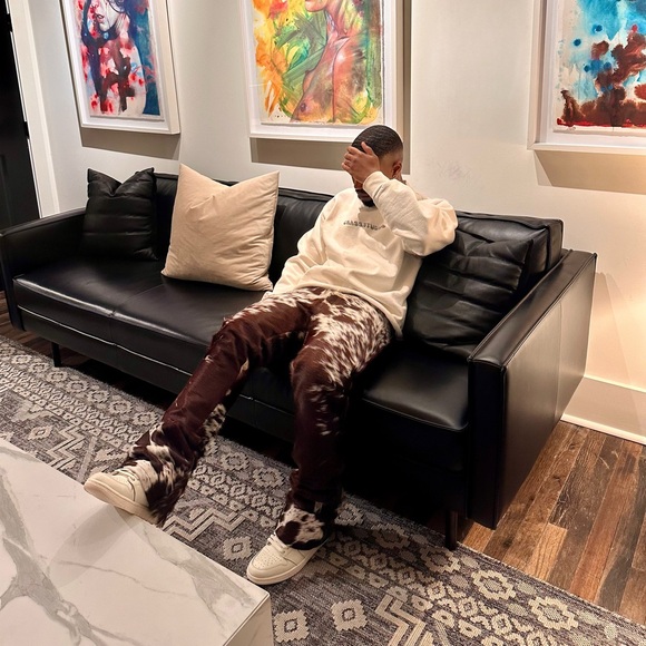 NYRVA COWHIDE PANTS *Hot Item* - Picture 5 of 5